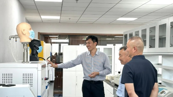 山東省工商業聯合會一行深入德瑞克調研指導商會成立事宜